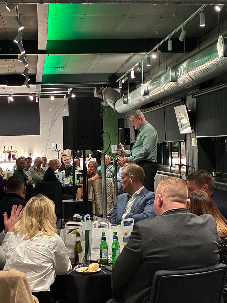 DniproKids's tweet image. A huge thank you to everyone that supported the 20th Anniversary Charity Dinner. Thanks to generous donations we raised just short of £8,000.
As announced at the Dinner these funds will go towards refocusing our efforts in Ukraine and supporting more orphanage homes in Dnipro