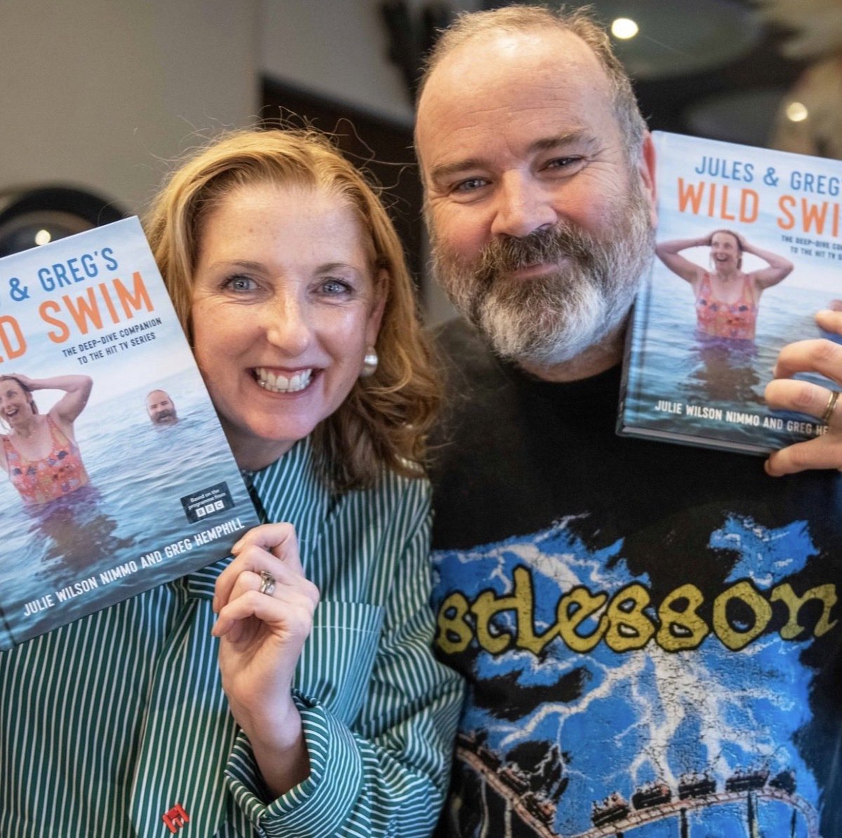 BalamoryUpdates's tweet image. #MissHoolie Julie Wilson Nimmo and her husband Greg Hemphill are releasing their first ever book together - order ‘Jules and Greg’s Wild Swim’ now! 📚💙

geni.us/WildSwim #Balamory #StillGame