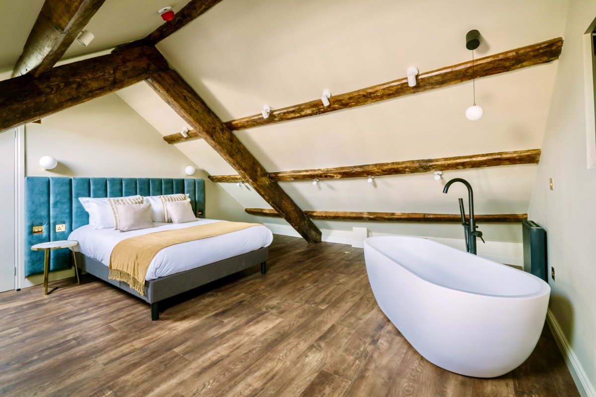 Cracking  day out lad. Check out Domain Boutique Rooms: omotgtravel.com/hotels/domain-… <a href="/OMOTG/">Our Man On The Ground Travel and Lifestyle</a> <a href="/HarrisPreston/">The Harris</a> <a href="/VisitLancashire/">visitLancashire.com</a> <a href="/TravWriters/">BGTW: British Guild of Travel Writers</a> #Lancaster