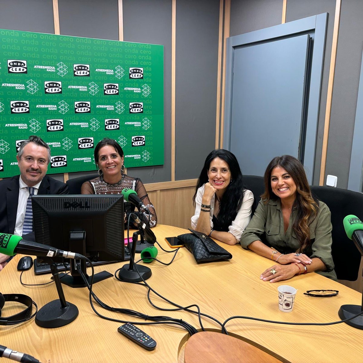 Lo de hoy 👉 Claves de Málaga en Tertulia <a href="/OndaCeroMalaga/">Onda Cero Málaga</a> 👉 ondacero.es/emisoras/andal…