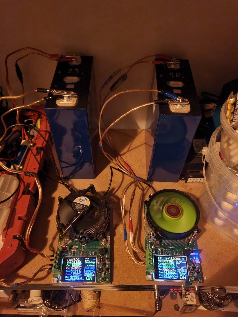 Ahh shit here we go again.... 32pcs in total for measurement #LiFePo4 
#pv 
~1kWh each cell