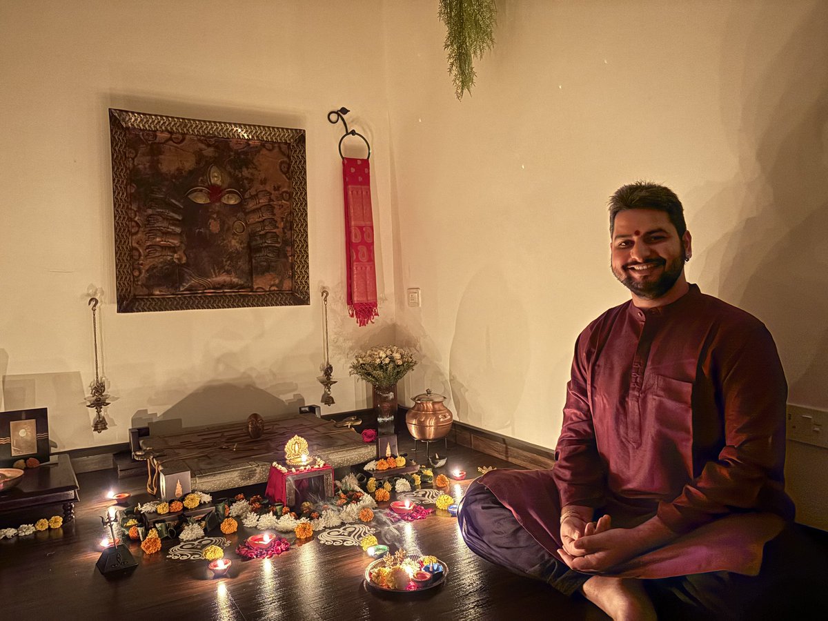Yoga With Kush tweet media