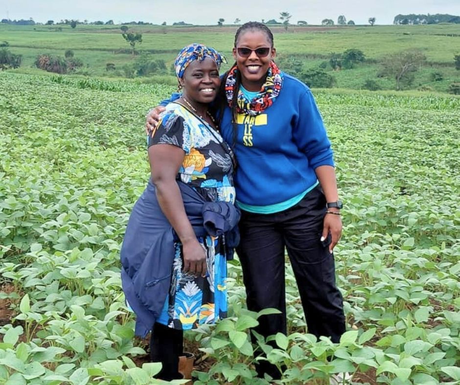 Our soybean value chain is taking shape in Uganda! A pilot program is underway with over:
🧑‍🌾 83 large scale farmers
💰 105 loans
🌱 0ver 515 acres planted
🚜  Over 282,500 kgs in expected yield
🤝 Over 425 jobs created so far
