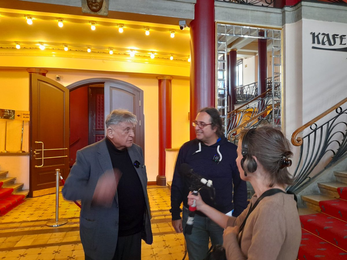 İSTANBUL > Enregistrements au <a href="/SureyyaOperasi/">Süreyya Operası</a>, une œuvre architecturale très inspirée du <a href="/DesElysees/">Théâtre des Champs-Elysées</a> à Paris, pour explorer les relations entre Auguste Perret et la Turquie
Un podcast créé avec <a href="/AugerAntoine1/">Auger Antoine</a>, avec le soutien de l'<a href="/AcadBeauxarts/">Académie des beaux-arts</a>, à découvrir en 2026
#architecture