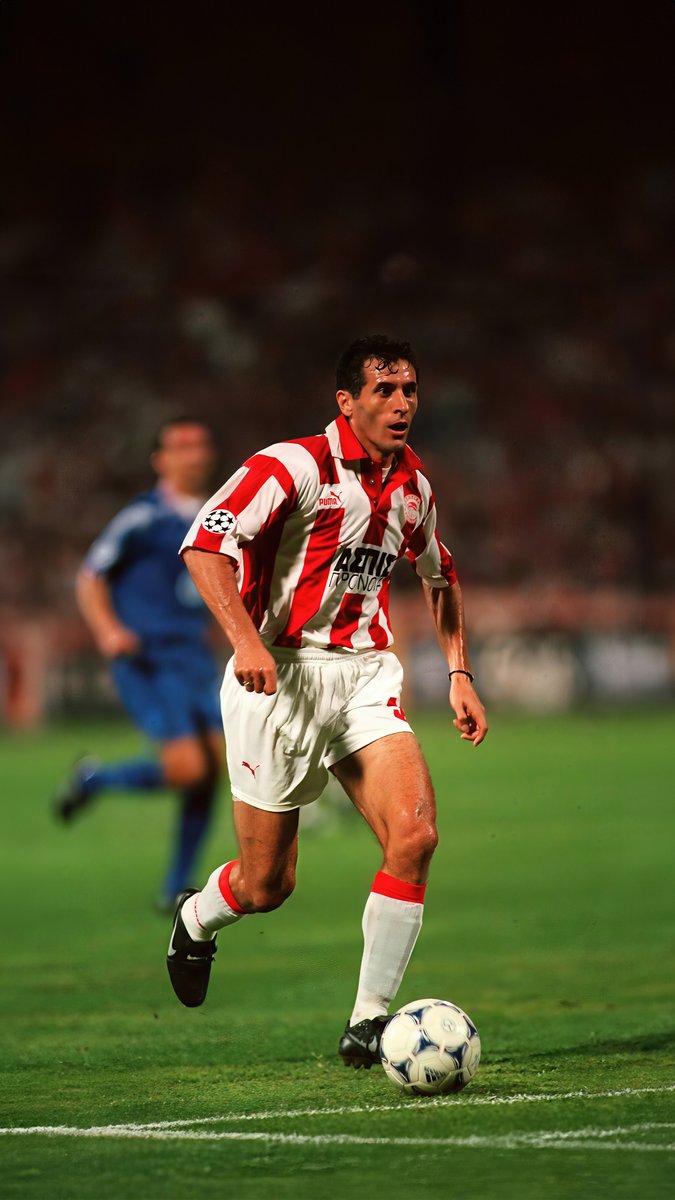 Karaflademon's tweet photo. Χρονια πολλα παικταρα!
⁴ᵏ #Wallpaper | #OlympiacosFC | #Gogic https://t.co/FxNKCAKtQb