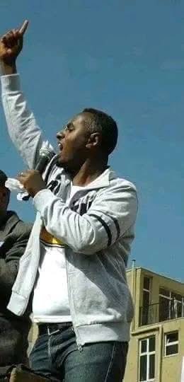 ከ Facebook መንደር ከ @Blene_Alemu ገፅ የተወሰደ ..👌👇

ሀብታሙ አያሌውን በዚህ መጠን ይናገራሉ ይዘልፋሉ ይሳደባሉ ብዬ ያልጠበቅኳቸው ሰዎችን ስሰማ ከድንጋጤ የተነሳ ሆዴን አመመኝ ሀብትሽ ደግሞ ምን ያህል ይሰማው ይሆን ምክንያቱም ስንት ነገር