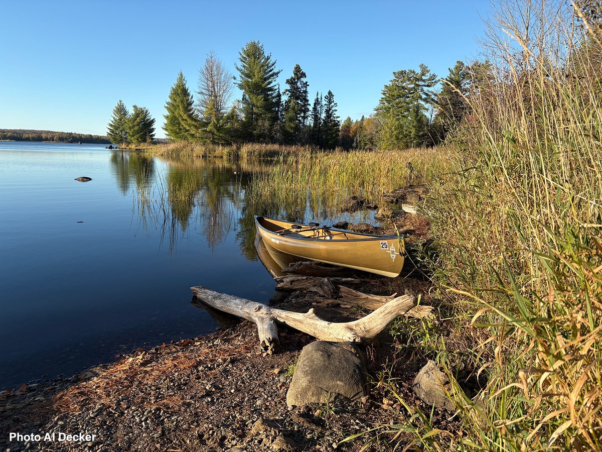 Photo Al Decker. The sun was out for a while this morning. Looks like the next four days might be gray, wet and cold. I bet the stream trout are hungry. #piragisoutfitting