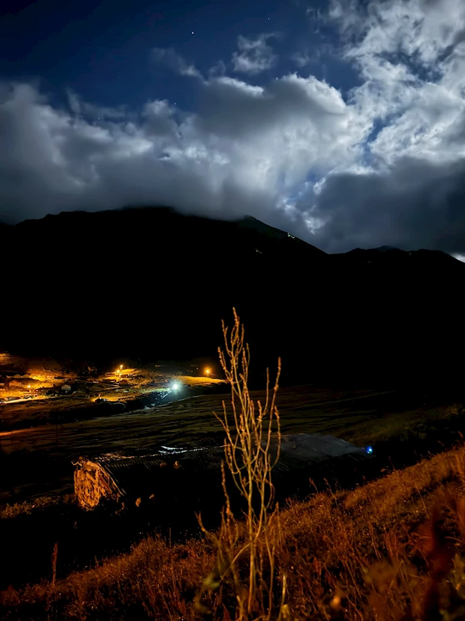 Bir çok şeyi yapabilmek için, 
Bir çok zamanım olsa..  

#iyigeceler oralara
Issızlık