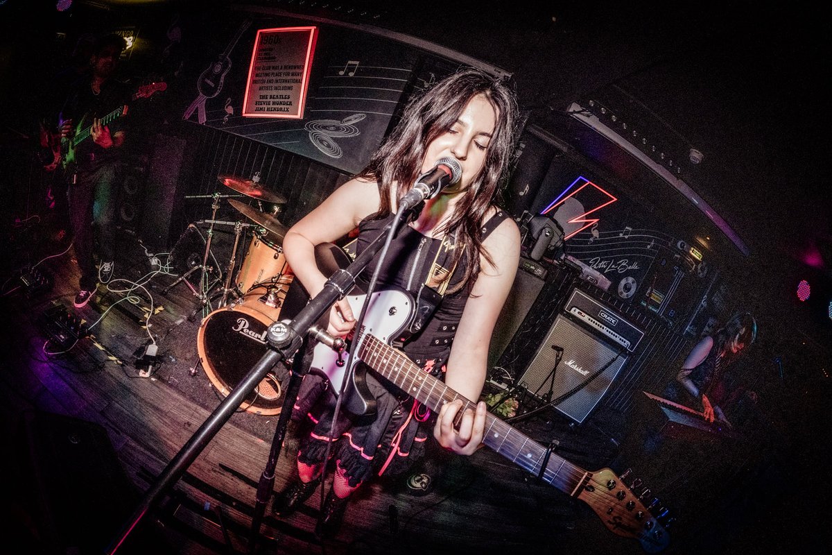 Last Friday night - part 2 ✌🏻
I had the most amazing time performing at O’Neill’s for the most beautiful people in the world 🫶