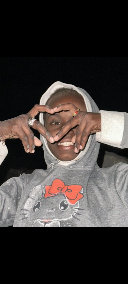 If you see this image, put a dot to break the algorithm.
chuffed.org/project/140028…