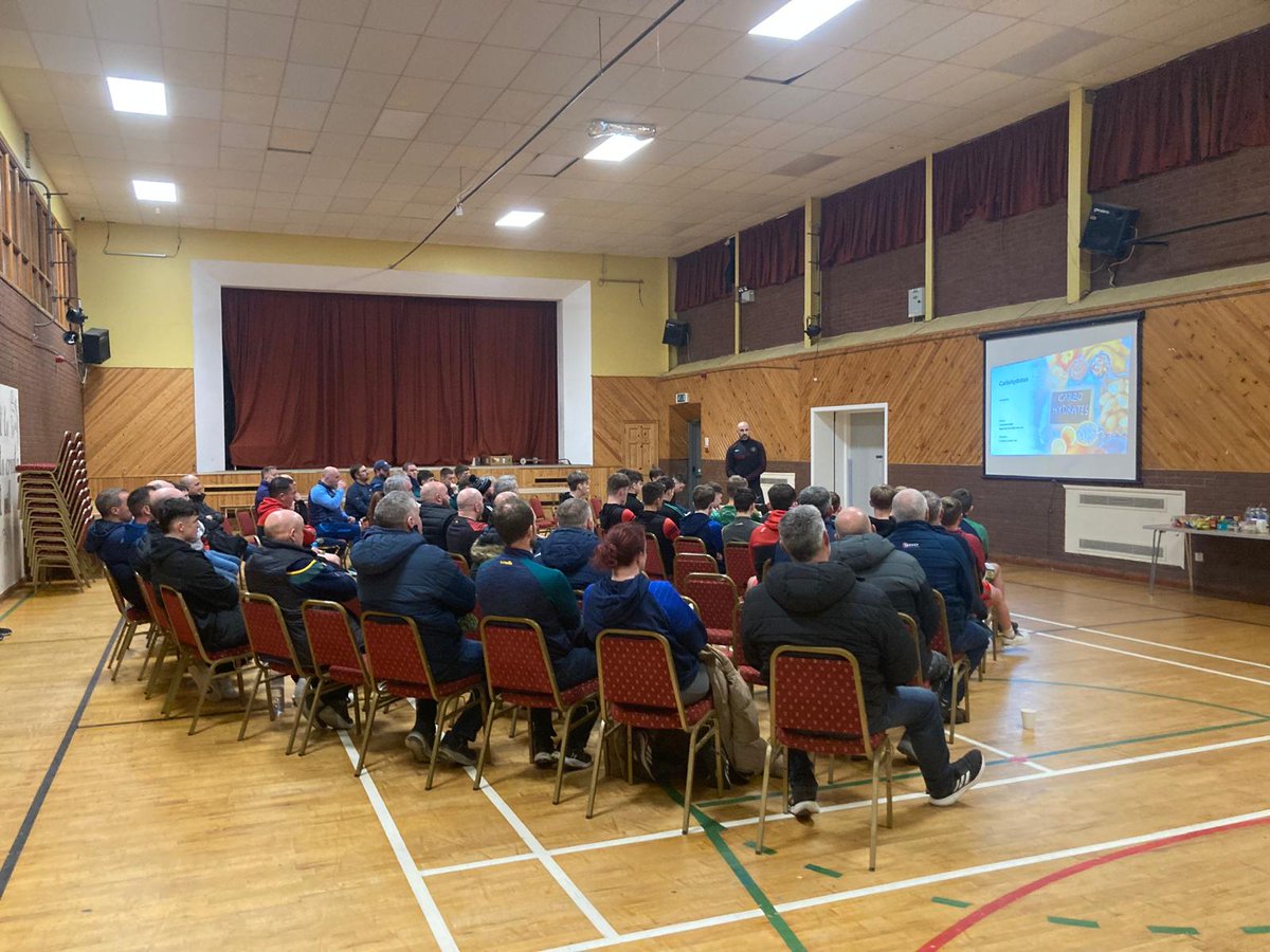 TyroneGAALive's tweet photo. 🏐 North Tyrone Coaching Programme🏐

The fourth workshop in the North Tyrone Coaching Programme took place in Aghyaran last week. The coaches, parents and youth players were given a presentation on the nutritional needs of the growing athlete. Afterwards Stephen O’Neill delivered a brilliant session on forward play, movement and finished. 

Thanks to Aghyaran for use of their facilities, tea, coffee and refreshments. Also to Brian McHugh, Stephen O’Neill, Tim Harney and Fiachra McNulty for their valuable contributions