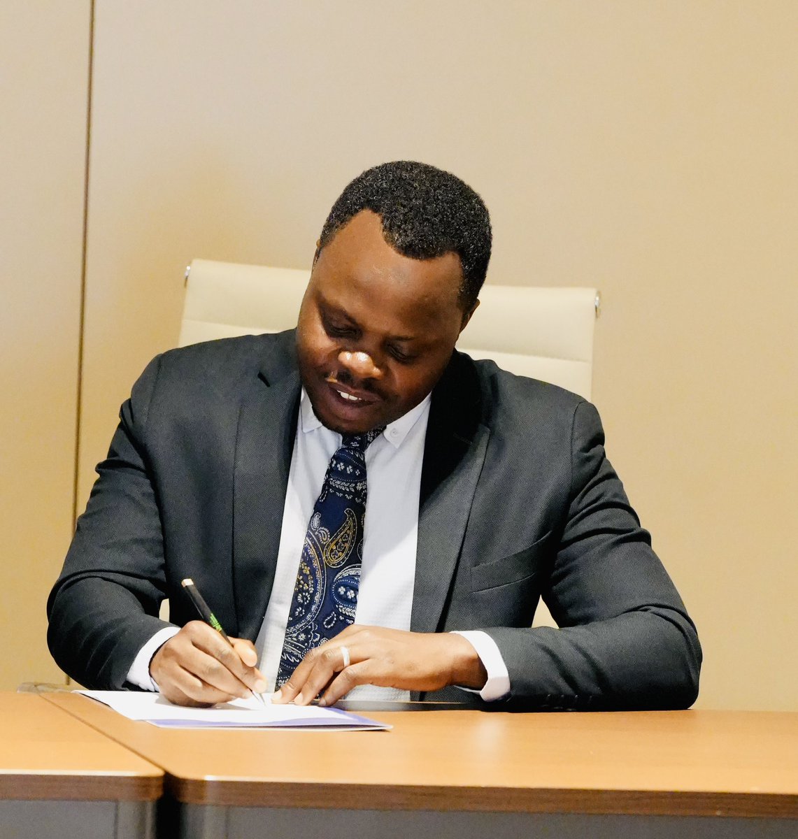 MAFENE 🛑 tweet media