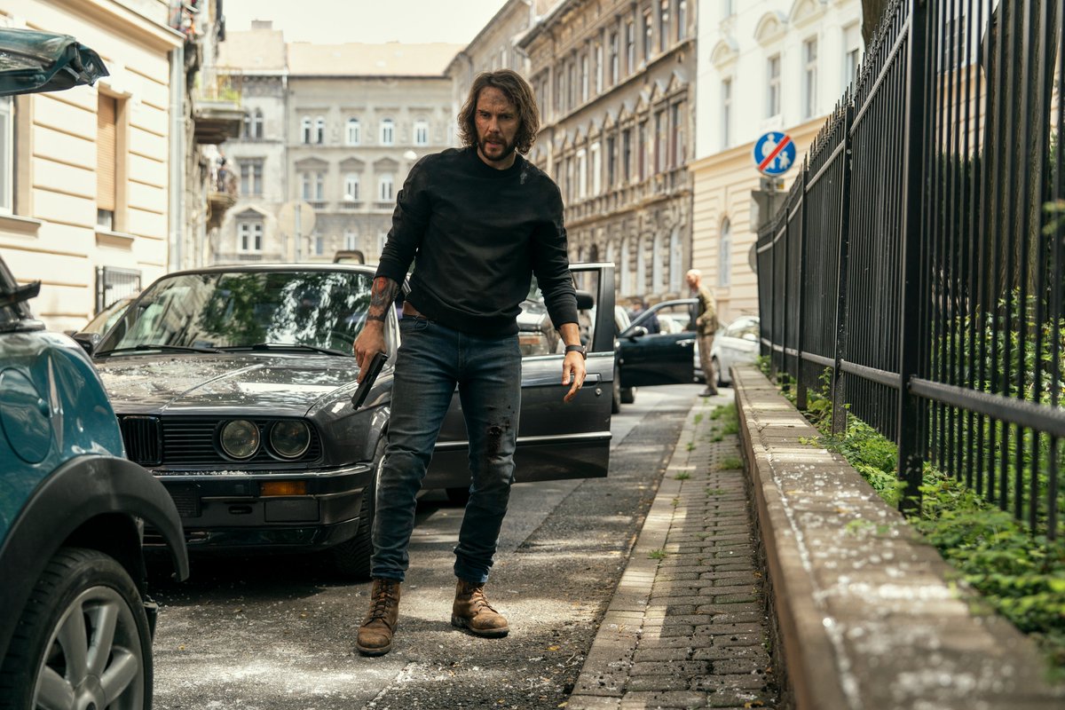 TerminalListPV's tweet image. The aftermath… Stream all 7 episodes of The Terminal List: #DarkWolf now.