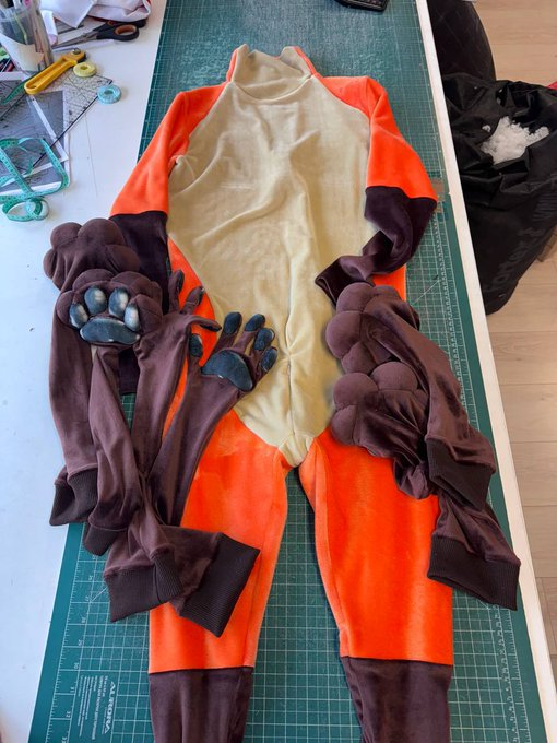 alfoxie's tweet photo. Mark II suit incoming #boxofscraps https://t.co/OrDgA7LYDA
