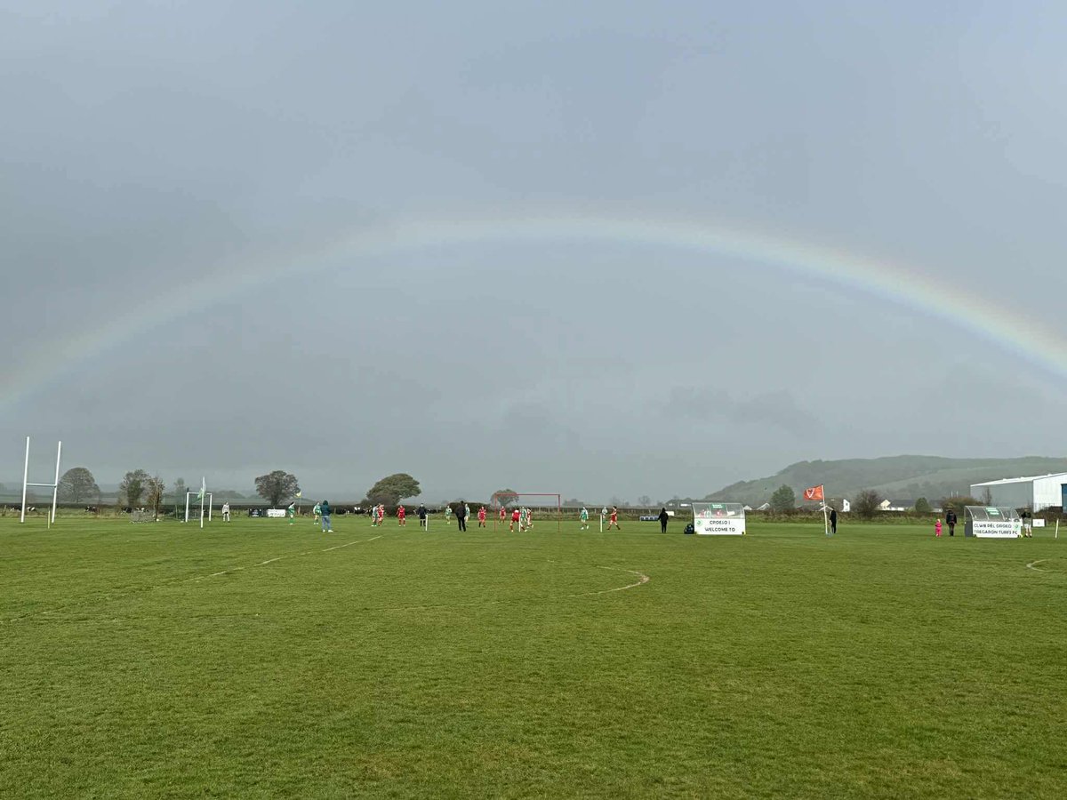 TurfsLadies's tweet image. After a few weeks off, the ladies were back playing this weekend as we hosted Newtown. Our first home game in the newly formed @CentralWalesFA North Ladies League. 

Won 12-0

⚽️⚽️⚽️⚽️ Llio
⚽️⚽️ Lindsey
⚽️Delun
⚽️Annwen
⚽️Meg T
⚽️Gwenno
⚽️Lucy
⚽️Paige

POTM- Llio
#TurfsLadies