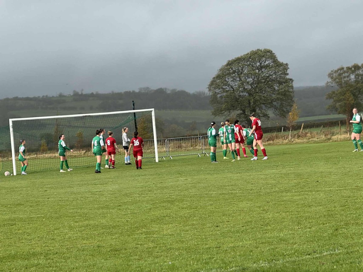 TurfsLadies's tweet image. After a few weeks off, the ladies were back playing this weekend as we hosted Newtown. Our first home game in the newly formed @CentralWalesFA North Ladies League. 

Won 12-0

⚽️⚽️⚽️⚽️ Llio
⚽️⚽️ Lindsey
⚽️Delun
⚽️Annwen
⚽️Meg T
⚽️Gwenno
⚽️Lucy
⚽️Paige

POTM- Llio
#TurfsLadies