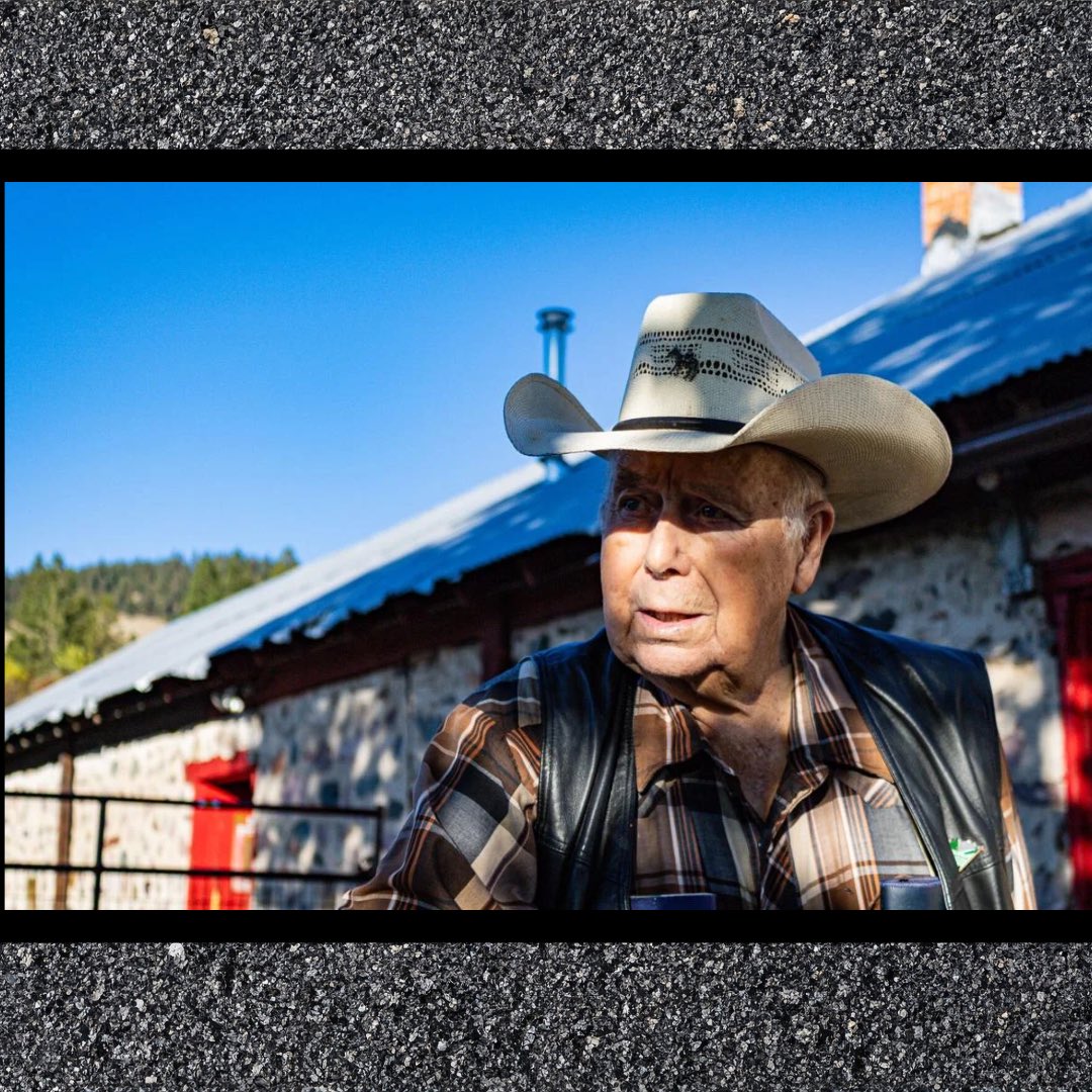 MontanaKaimin's tweet photo. The Roadless Rule, which protects 6.4 million acres of national forest service land from development is being
rescinded.

Story by Madelynn Pandis
Photos by Jason Mailey
 
#RoadlessRuleRollback

Read here: https://t.co/xnKWGFr3bT https://t.co/F1Go0l6i8V
