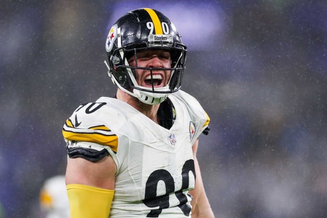 BetMGM's tweet photo. @ShamsCharania TJ Watt (Future HOF edge rusher): $123 Million

Christian Braun (Career 9 PPG): $125 Million

NBA money is crazy https://t.co/k3PVx4S2g9