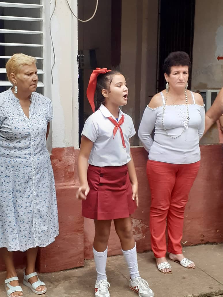 El Dia de la Cultura Cubana el matutino de la Dirección General Educación Municipal inició con el canto de nuestro Himno Nacional y  con la actuación de la Estudiante Rosabel Guerra López. #ArtemisaJuntosSomosMás <a href="/GobiernoArt/">Gobierno Provincial de Artemisa</a> 
#CubaMined
#CubaEsCultura
#LaPatriaEnMiVoz