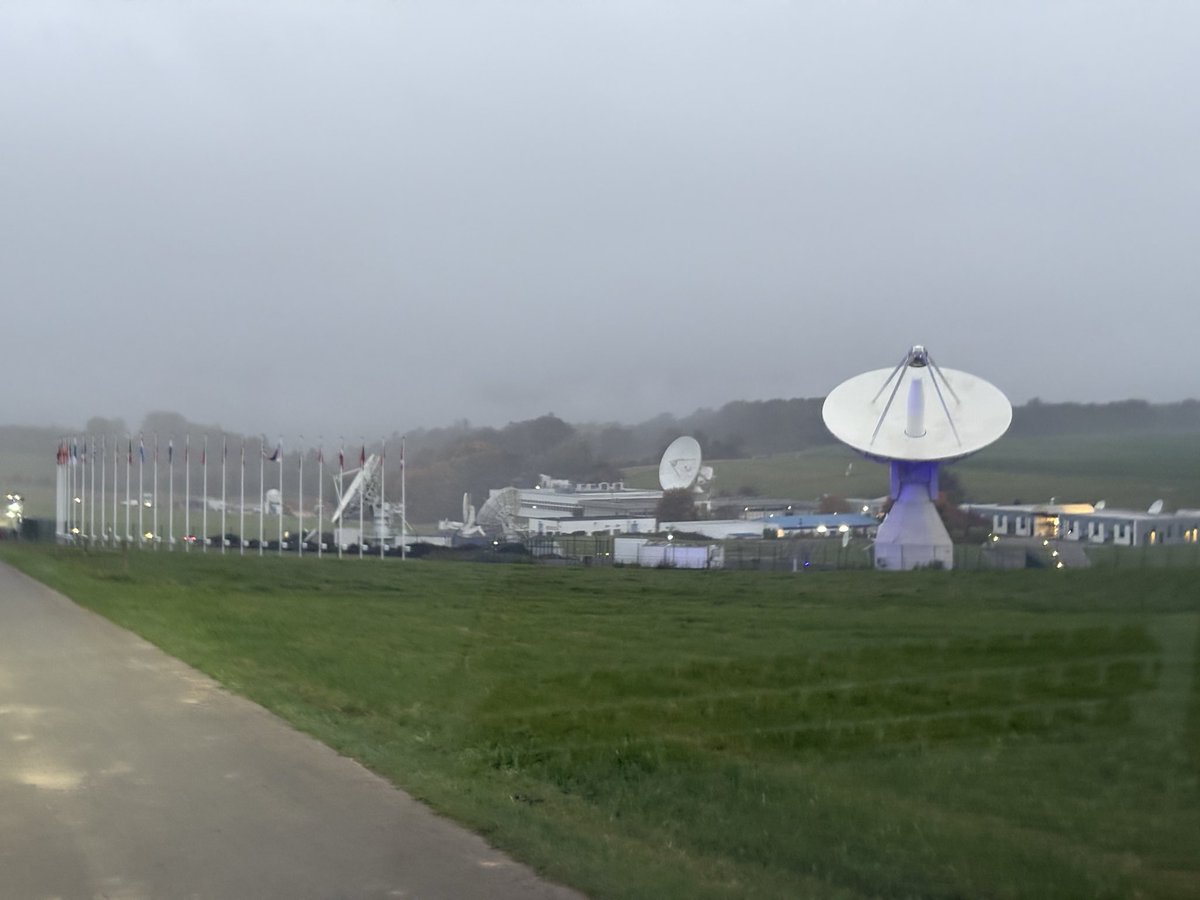 JeanTrullemans's tweet image. Close your eyes...
Imagine a Europe where #SpaceTech, #AI and crisis responders unite to save lives.
🚀 Day 1 of @esa Acceleration Days: Accelerate Crisis Preparedness begins at #ESA ESEC /Redu!
Innovation here isn’t a slogan, it’s a mindset.
#Innovation #CrisisManagement #AI