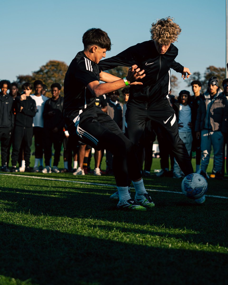 Brought it back to where it all began — LDN 🔥
Young Baller never misses. Hundreds pulled up, one left with $5K and the legacy 🏆💰
Might have to run another one real soon 👀
<a href="/Deestroying/">Dee</a> London got shut down again — where we heading next? 🌍⚽️

#YoungBaller #Football #1v1