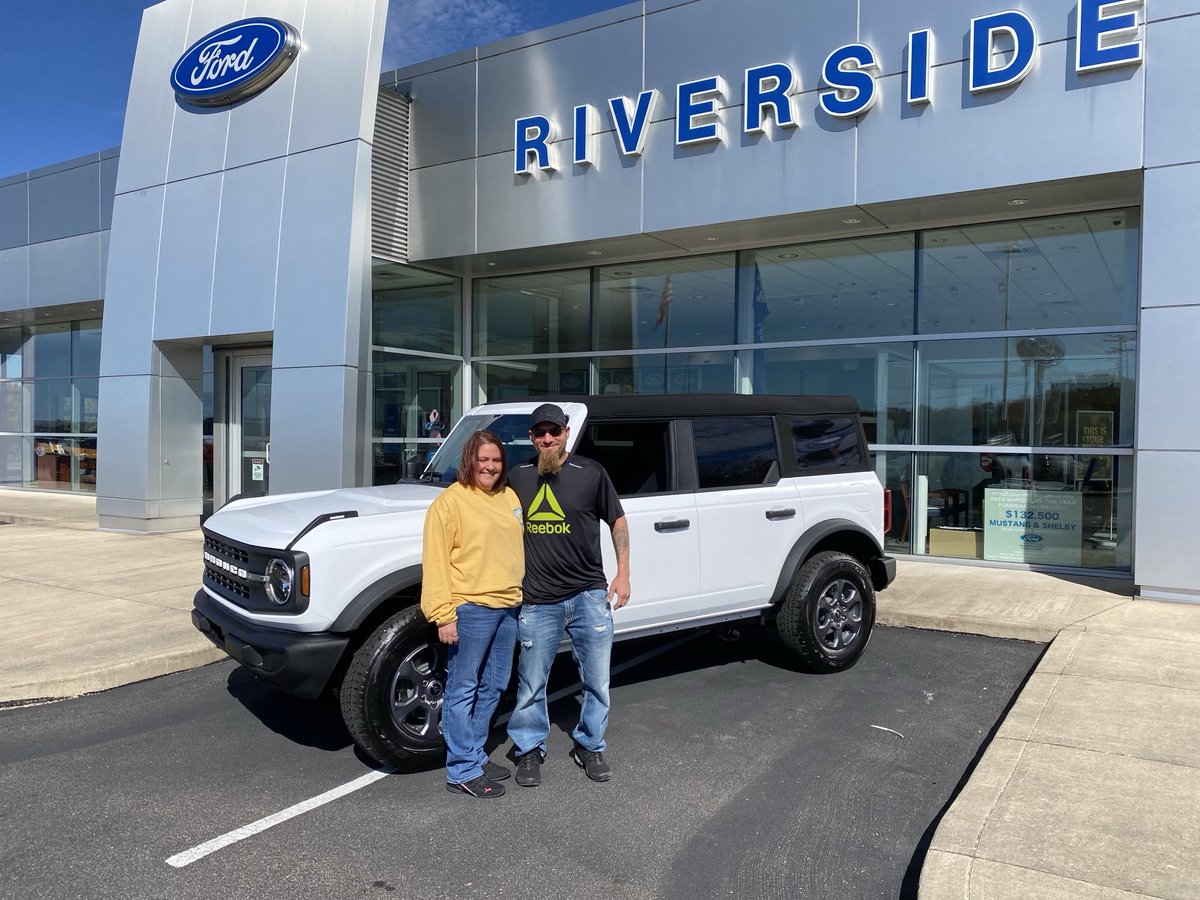 Congratulations Holly Fike on your beautiful 2025 Ford Bronco Big Bend in Oxford White. We appreciate your Trust and your continued business.
Sammy, Joey, Jimmy, and Ashley
🚗🚙🛻 ⁦<a href="/bronco__nation/">The Bronco Nation</a>⁩ ⁦<a href="/Bronco6G/">Bronco6G</a>⁩ ⁦<a href="/ThurbyFord/">Thurby Riverside Ford</a>⁩