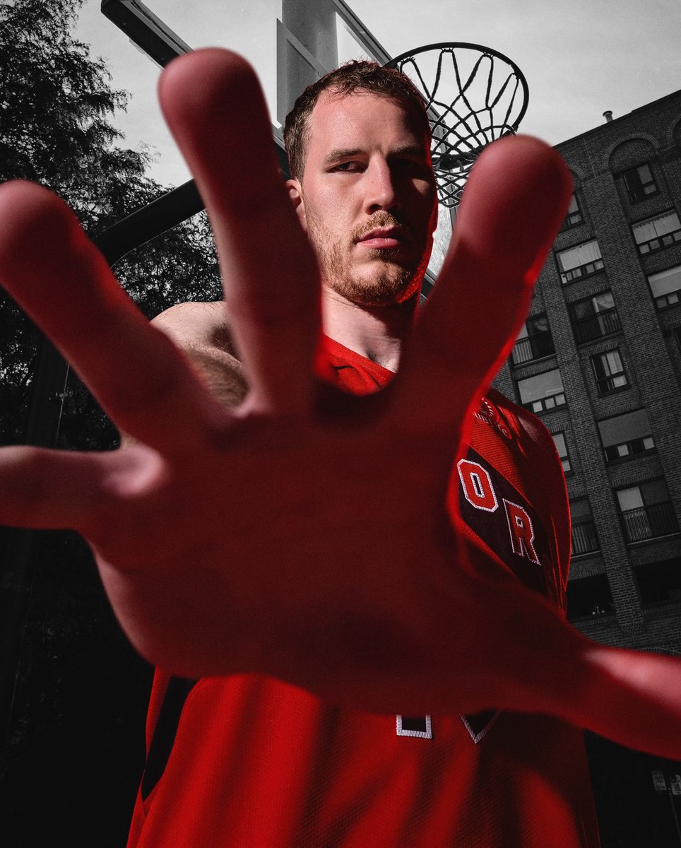 Toronto Raptors 2025/26 
Jakob Poeltl | 19 | C 