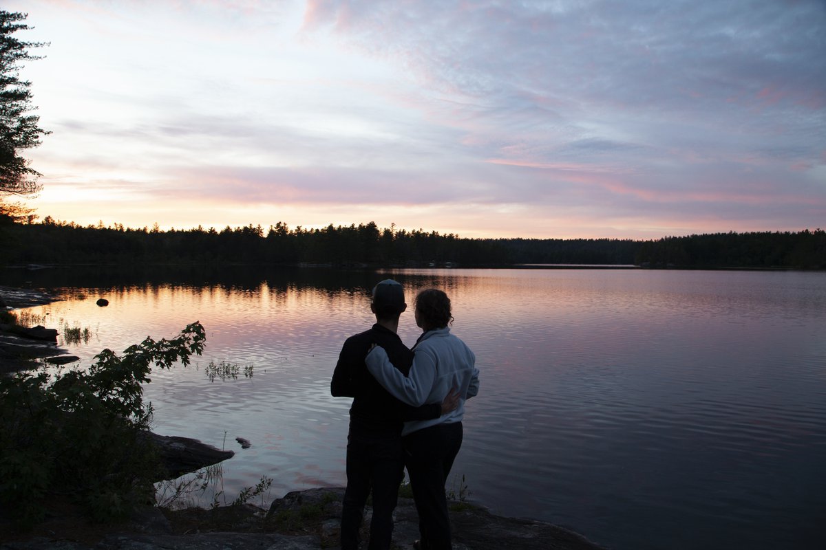 ParcsOntario's tweet image. Les personnes sont plus attentionnées et positives lorsqu’elles s’exposent à différentes formes de nature. 

#SPSP