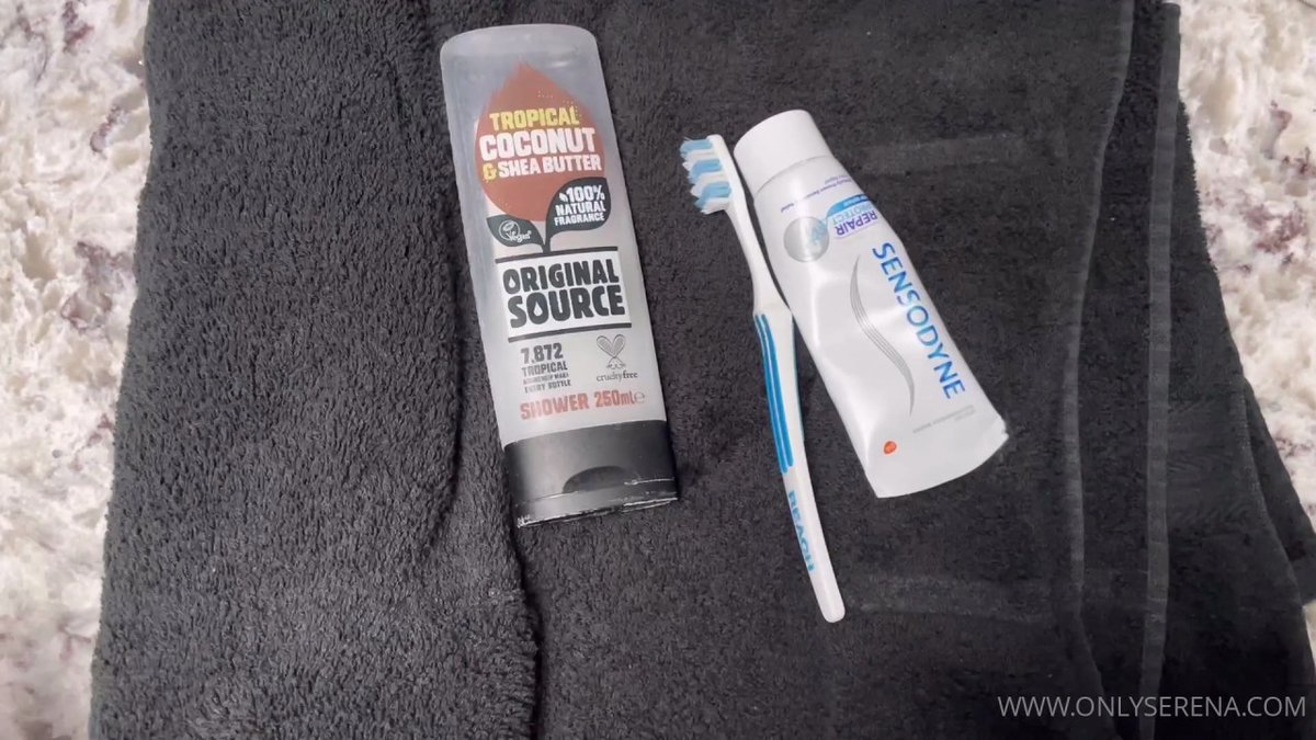 I just sold a video on #realloyalfans. Take a look here: tinylf.com/sXVaW0XdPF5EkR…