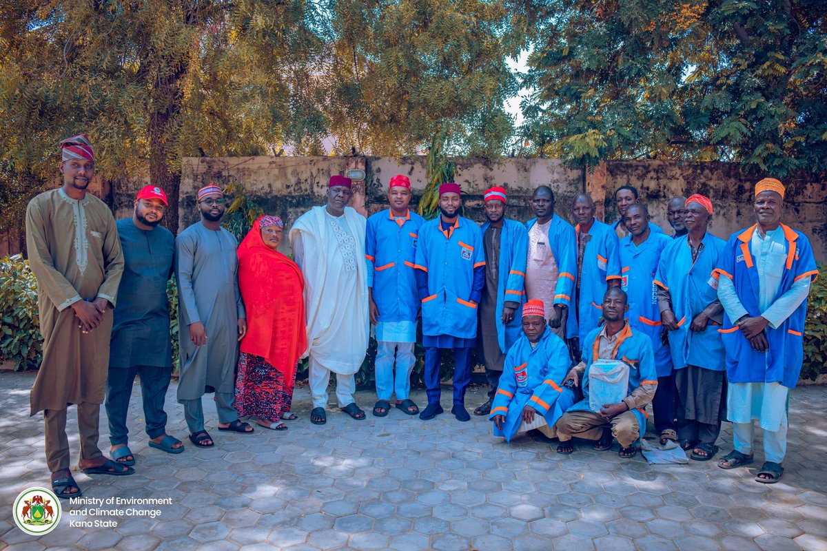 DahirMHashim's tweet image. Na karɓi ziyara daga manyan kungiyoyi na karamar hukumar Dala, ciki har da Kwankwasiyya Reporters, NYCN Dala Chapter, Option A Gobirawa, Joint Health Sector, NNPP Ward Chairmen, Kungiyar Yalwa Ward, da NATA Merchant’s Dala.

Na yi matuƙar farin ciki da wannan ziyara wacce ta nuna…