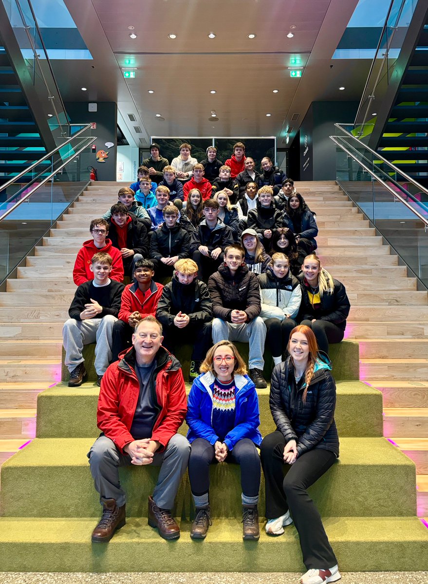 North Halifax Grammar School tweet media