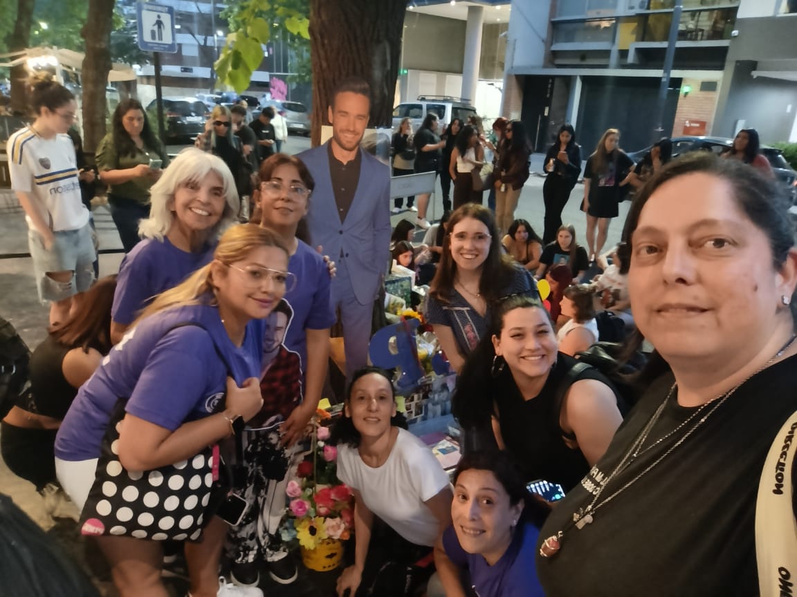 TranquiloPapiL's tweet image. Un poquito del Homenaje a Liam en Buenos Aires Argentina el pasado 16 de octubre, pronto estará listo el Cortometraje que la comunidad Forever LP Latam subirá a su canal de YouTube 
#LiamPayne #Homenaje #1Año