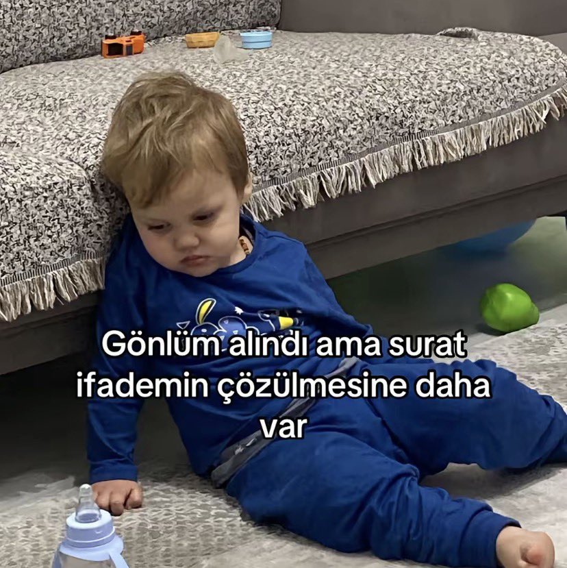 Alya (@alyareckles) on Twitter photo 