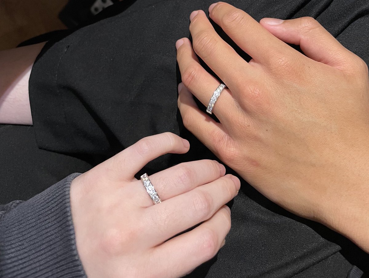 otbasicstan's tweet image. dan and phil didn’t upload the phodcast video so i decided to get married