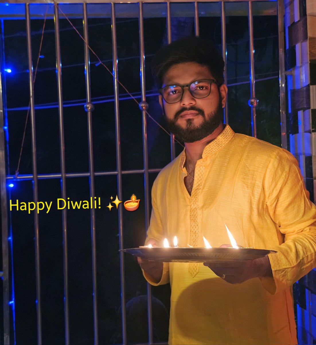 joinwithabhi's tweet photo. Happy Diwali! ✨🪔 https://t.co/GEtPx9FAaF