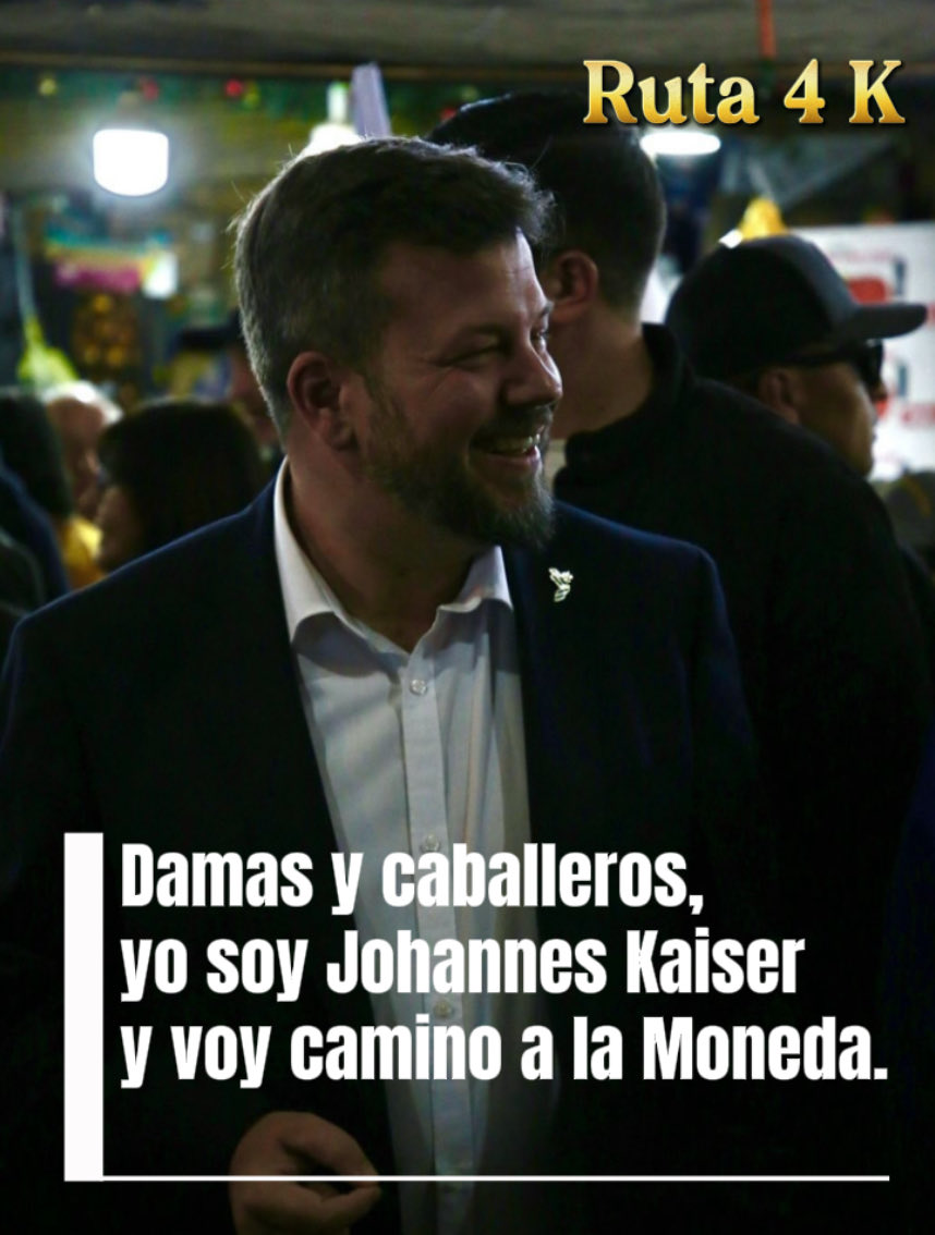 Artemisa 💚 (@007artemisa) on Twitter photo Es imposible invisibilizar a quien es capaz de formar el partido más grande de la derecha y cuyas palabras tienen sentido
Es inútil parar a un guerrero que tiene a Dios por delante, la Patria y la Familia.
El camino a la victoria está cerca
#Ruta4Kaiser última parada en la Moneda Es imposible invisibilizar a quien es capaz de formar el partido más grande de la derecha y cuyas palabras tienen sentido
Es inútil parar a un guerrero que tiene a Dios por delante, la Patria y la Familia.
El camino a la victoria está cerca
#Ruta4Kaiser última parada en la Moneda
