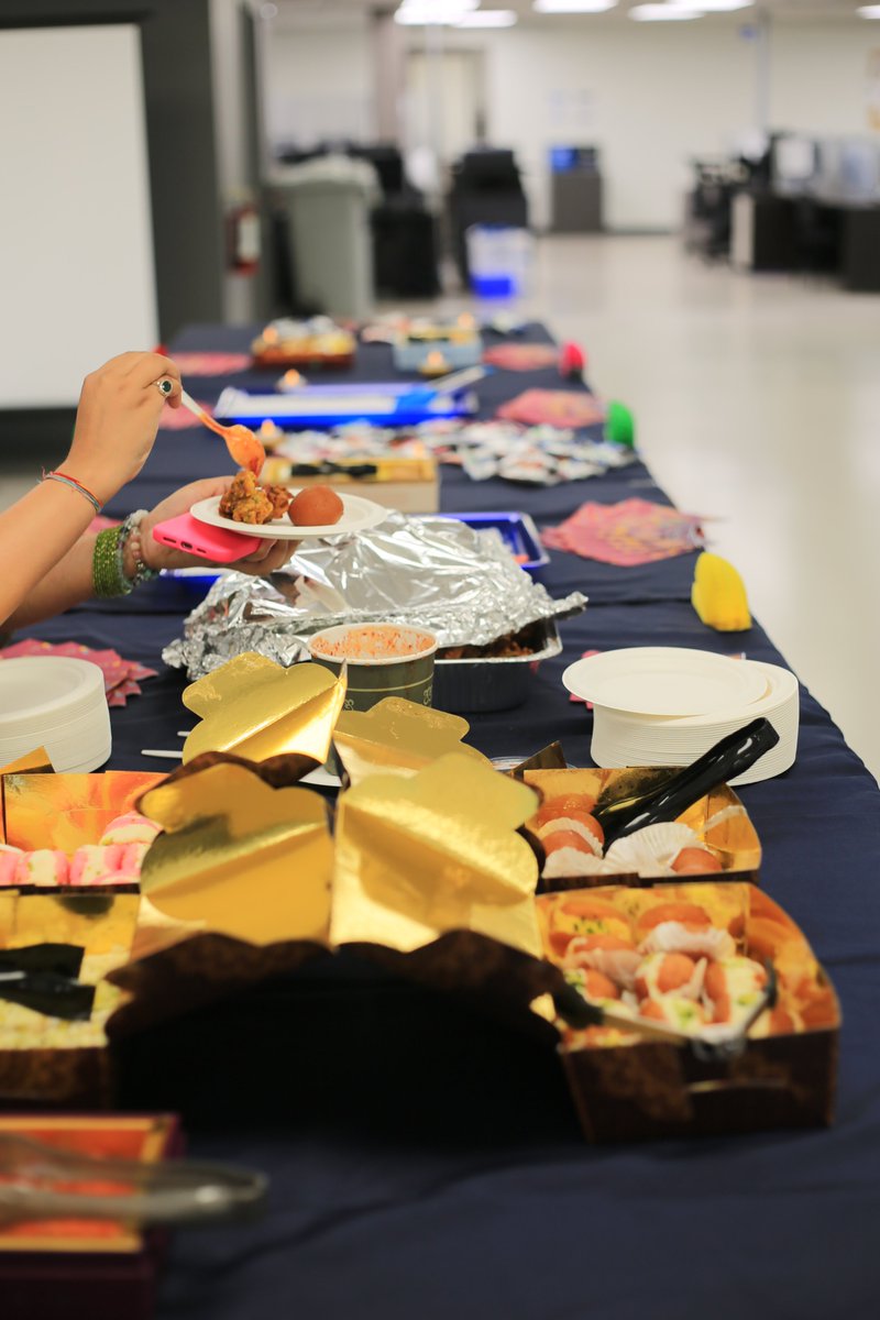 PolarisTrans's tweet image. Our office lit up today, not just with decorations but with the spirit of Diwali! 🌟
From colourful displays &amp;amp; traditional attire to sharing festive snacks, our team came together to celebrate the #FestivalofLights.
We hope today brings you peace, joy and prosperity!