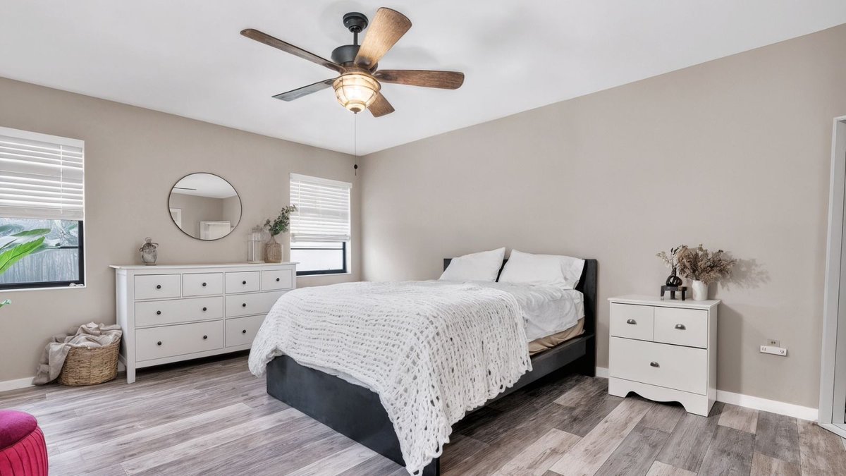 aries_housing's tweet image. (𝐅𝐨𝐫 𝐈𝐧𝐬𝐮𝐫𝐚𝐧𝐜𝐞 𝐇𝐨𝐮𝐬𝐢𝐧𝐠 𝐂𝐥𝐢𝐞𝐧𝐭𝐬)

Displacement shouldn’t mean discomfort.

Stay safe, supported, and at ease with Aries Corporate Housing’s luxury furnished condos.

BOOK NOW: ariescorporatehousing.com

#InsuranceHousing #RelocationSupport #AriesHousing