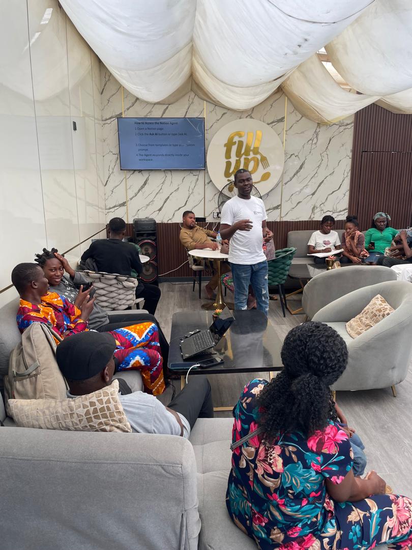 eazytech101's tweet image. Together, we’re building a stronger community of thinkers and creators who work smarter, and not harder.  — Building one workspace at a time.
@gabby4rukky, @Trena4real 
#NotionWarri #NotionNigeria #NotionHQ #MWN #CommunityGrowth #NotionAmbassador