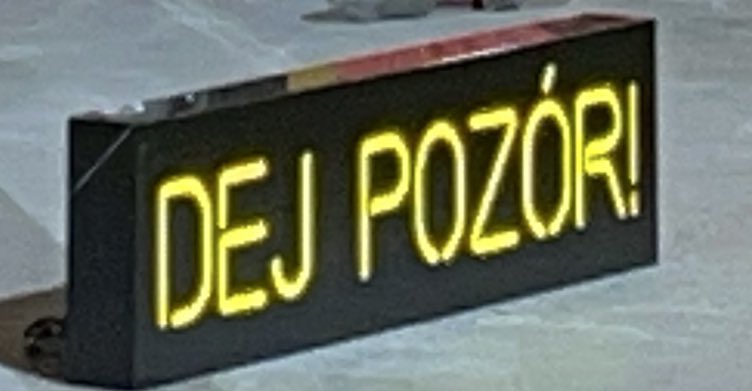 Die Landsleute mit eigenen Sprach-Erwartungen nicht zu überfordern, lehrte mich schon die Auseinandersetzung mit der angeblich deutschen (aber nicht deutschsprachigen) Minderheit, und nun auch die schlesischen (nicht -sprachigen) Vereinigungen. 🤷‍♂️
#Oberschlesien #unauthentisch