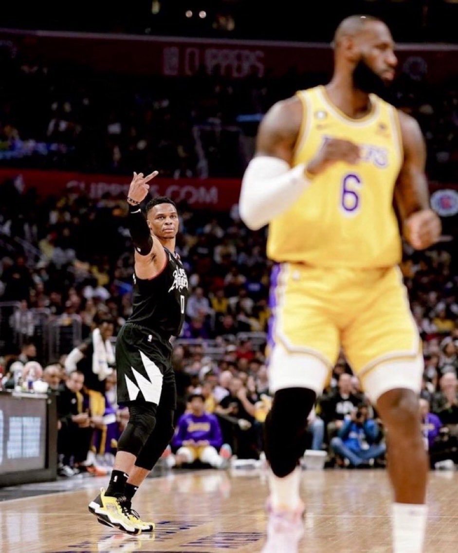 This picture makes a lot of sense now.