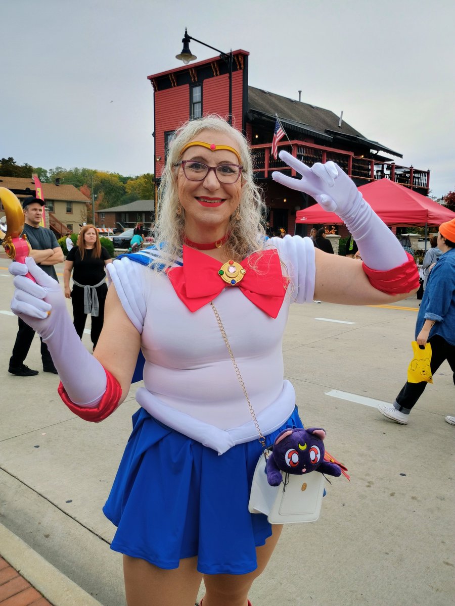 Algonquin Area Public Library District tweet media