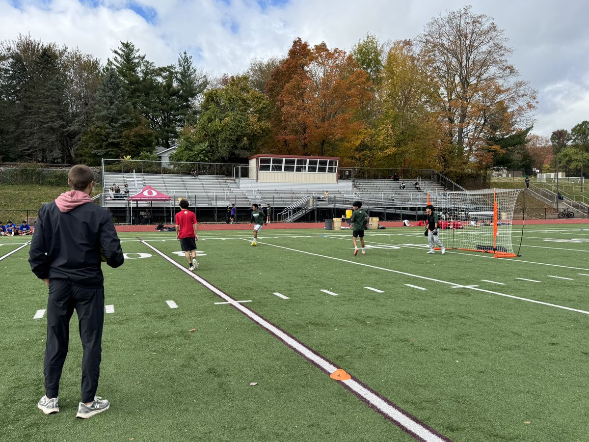 One of my favorite days to spend in Ossining. A pleasure to be back helping run the Ossining Hispanic Heritage Futsal World Cup. Thank you, <a href="/DealyOSuccess/">Dr. Ann Dealy</a> and <a href="/OssiningSchools/">Ossining UFSD</a> for having me. 

Venezuela are OHS Champions. #Omazing #OPride