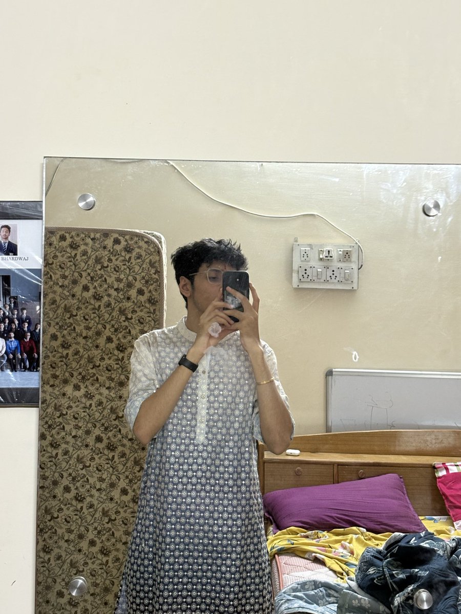 js_devang's tweet image. Diwali spent welll
Couldn’t code today
Goota get up tommorow and bring it back on
#HappyDiwali
#100DaysOfCode