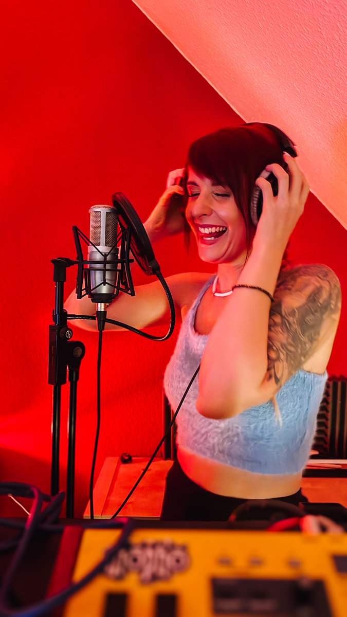 Accessory tweet media