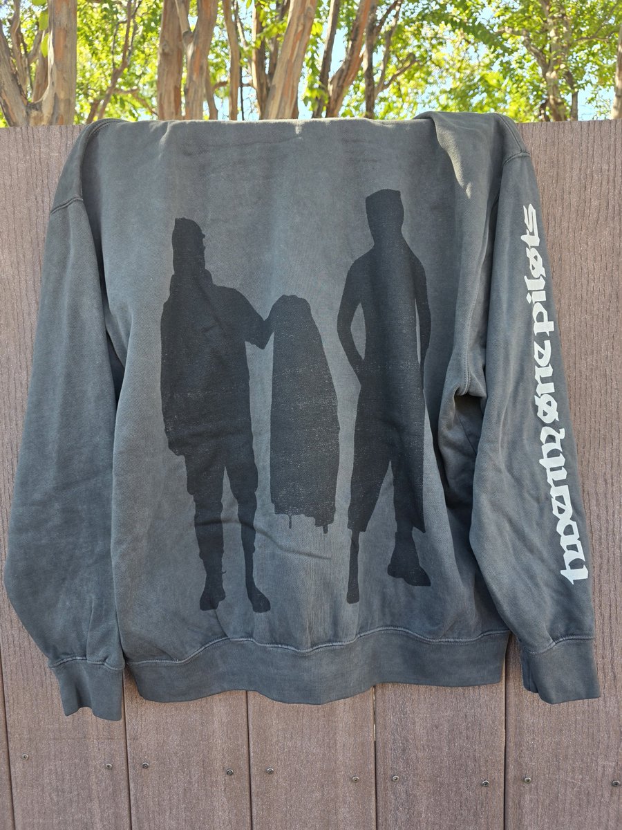 i'm in line so i can't really display this any better but i just wanted to say that this is the highest quality hoodie that twenty one pilots has sold since the trench era. the shirts i got are very well made also. #breachdallas