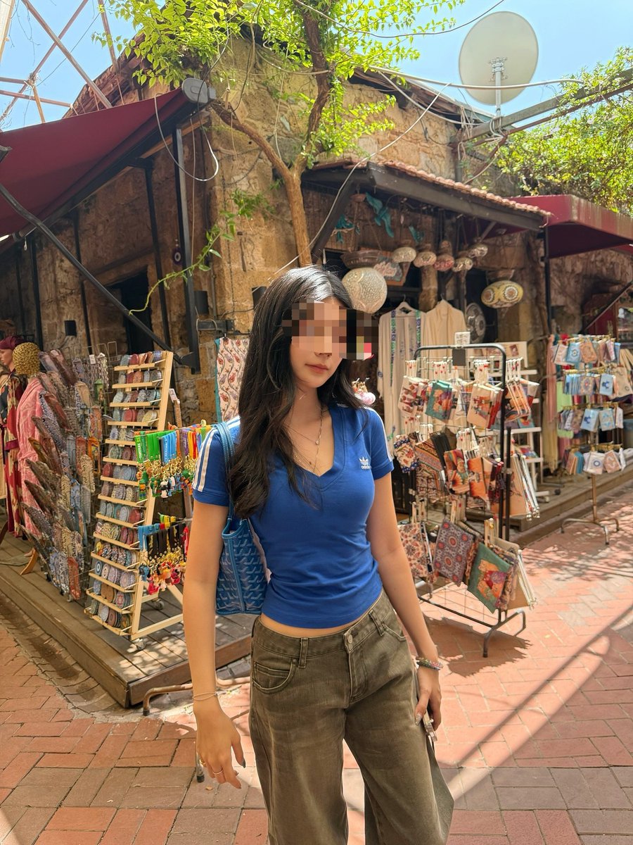 BMAF_BNWO's tweet photo. The other day I posted an Asian girl wearing a blacked apparel, here's some new photos of her, apparently she does wear blacked apparel from time to time so we all know her preference lol https://t.co/yfwR1zXnf5