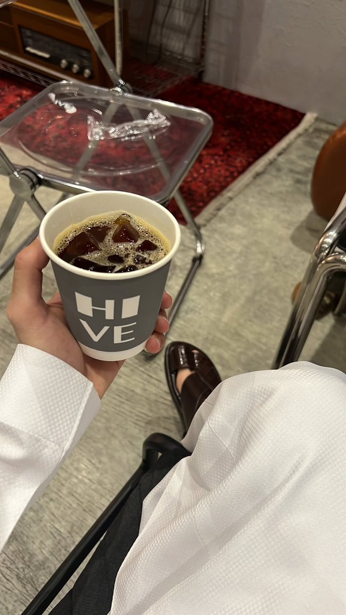 عزيْز . tweet media