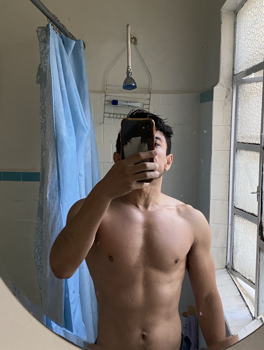 Mas flaquito pero bien disfrutado 😛