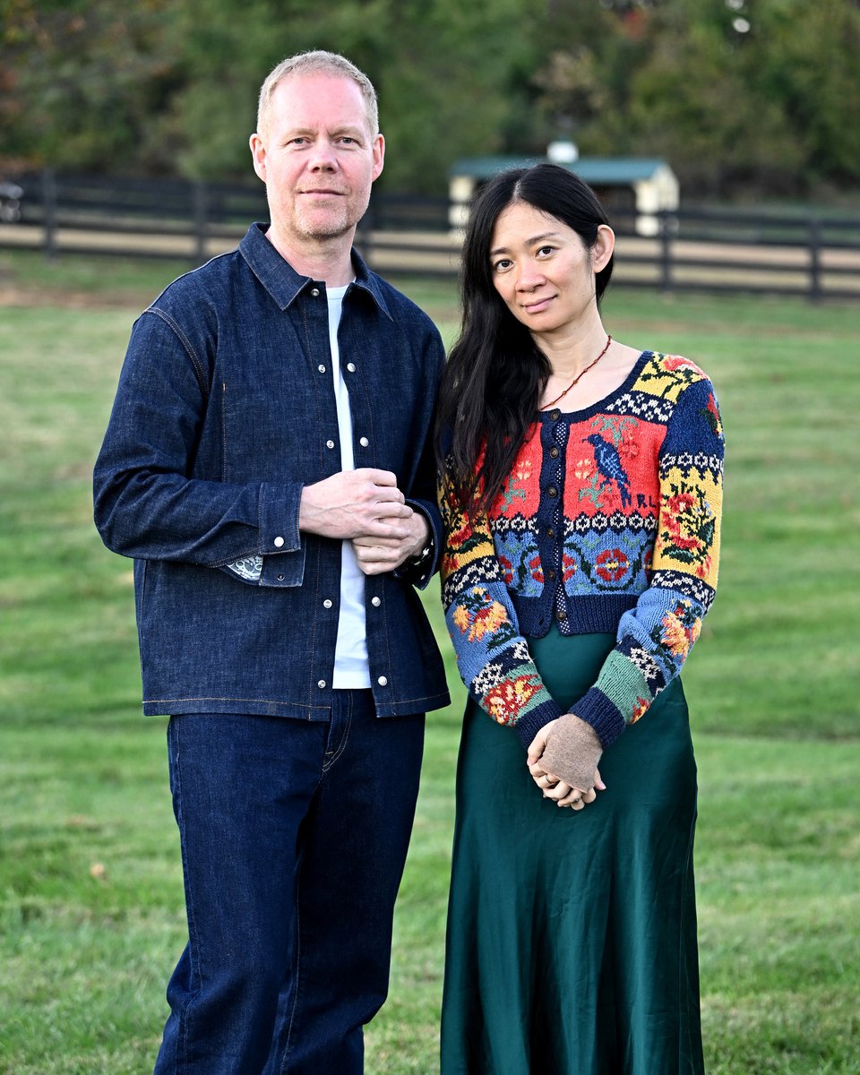 TheAnkler's tweet image. Forget Cannes and Telluride. This weekend, Oscar buzz ran through Virginia horse country and suburban New Jersey. Katey Rich and Christopher Rosen report from Middleburg and Montclair, where the regional circuit is rewriting awards season strategy: theankler.com/p/stars-posing…